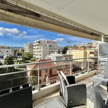 Beautiful 30m With Large Terrace In * كان